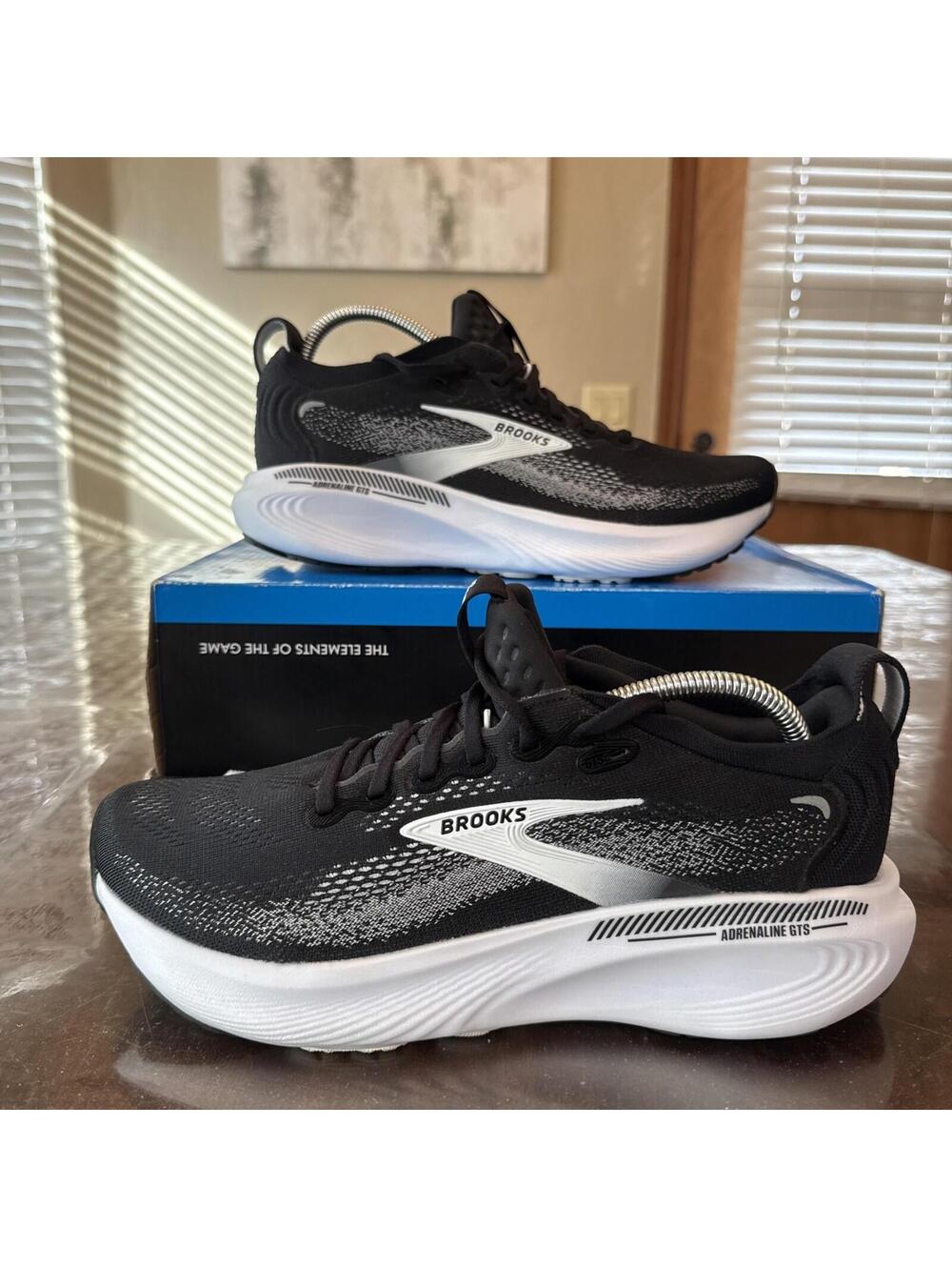 Brooks Adrenaline GTS 25 Womens Size 11 Black Athletic Running Shoes Sneakers
